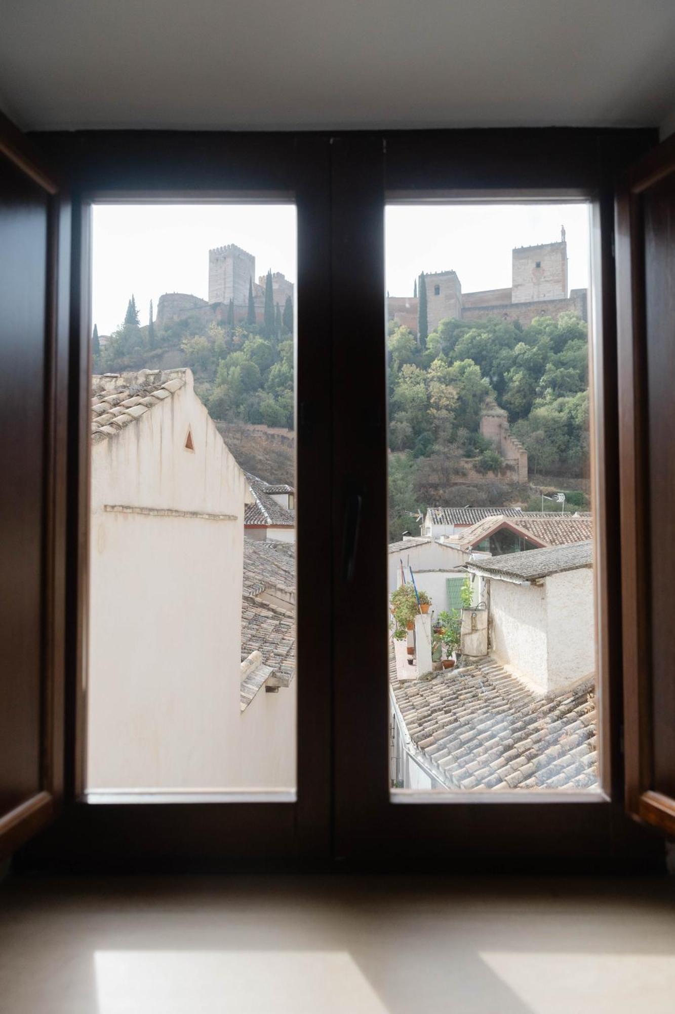 Apartamento Duplex Con Vista A La Alhambra Granada Exterior photo